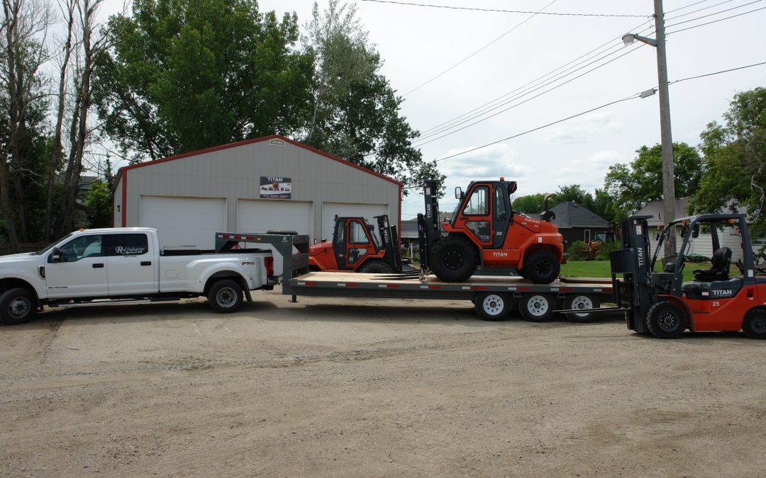 Electric Forklifts vs Traditional LPG Forklifts – Which is Best?